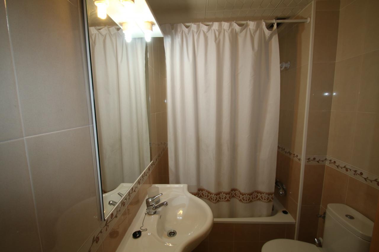 Apartamento Playa Miami Playa Екстериор снимка